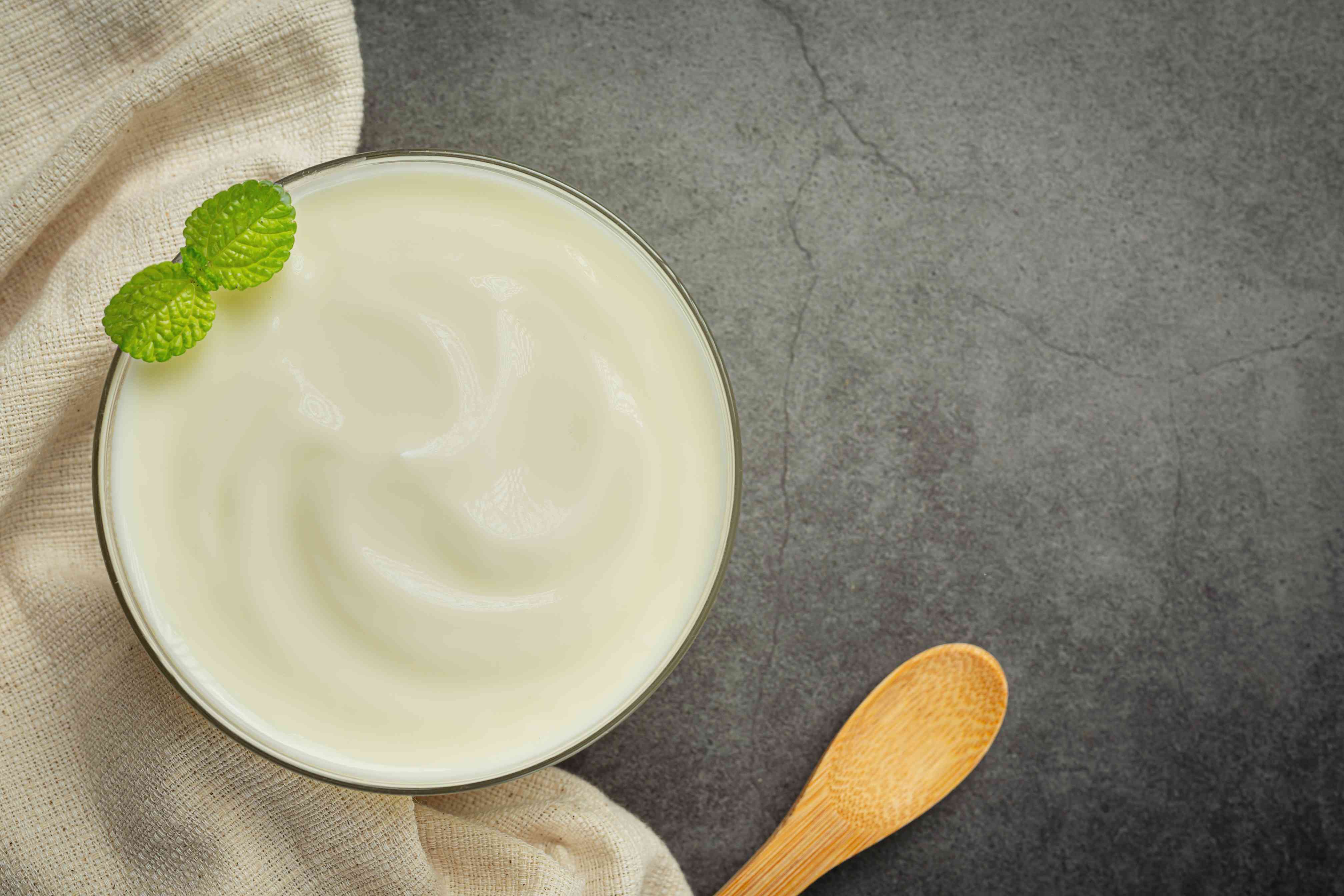 5 Fungsi Yogurt dalam Adonan untuk Rahasia Tekstur Lembut dan Segar